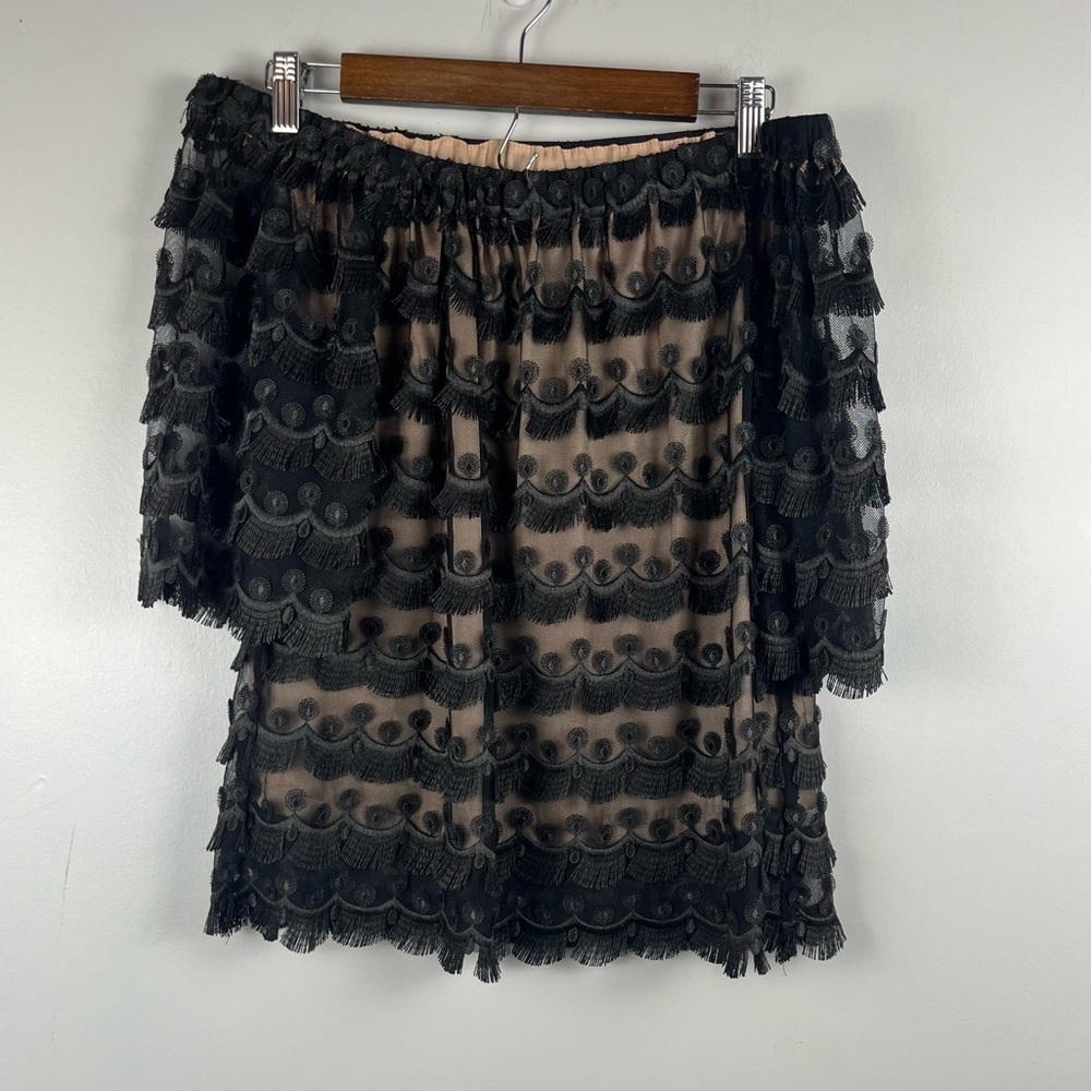 Trina Turk Rosaura Copacabana Black Lace Floral off shoulder blouse size small